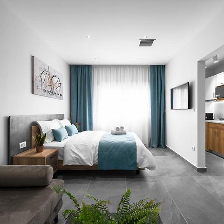 Factory Inn, Nilie Hospitality Mgmt テッサロニキ エクステリア 写真