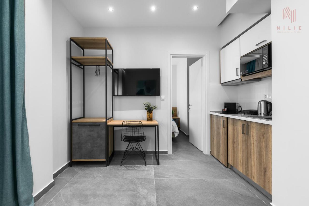 Factory Inn, Nilie Hospitality Mgmt テッサロニキ エクステリア 写真