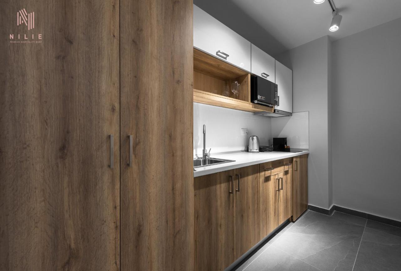 Factory Inn, Nilie Hospitality Mgmt テッサロニキ エクステリア 写真