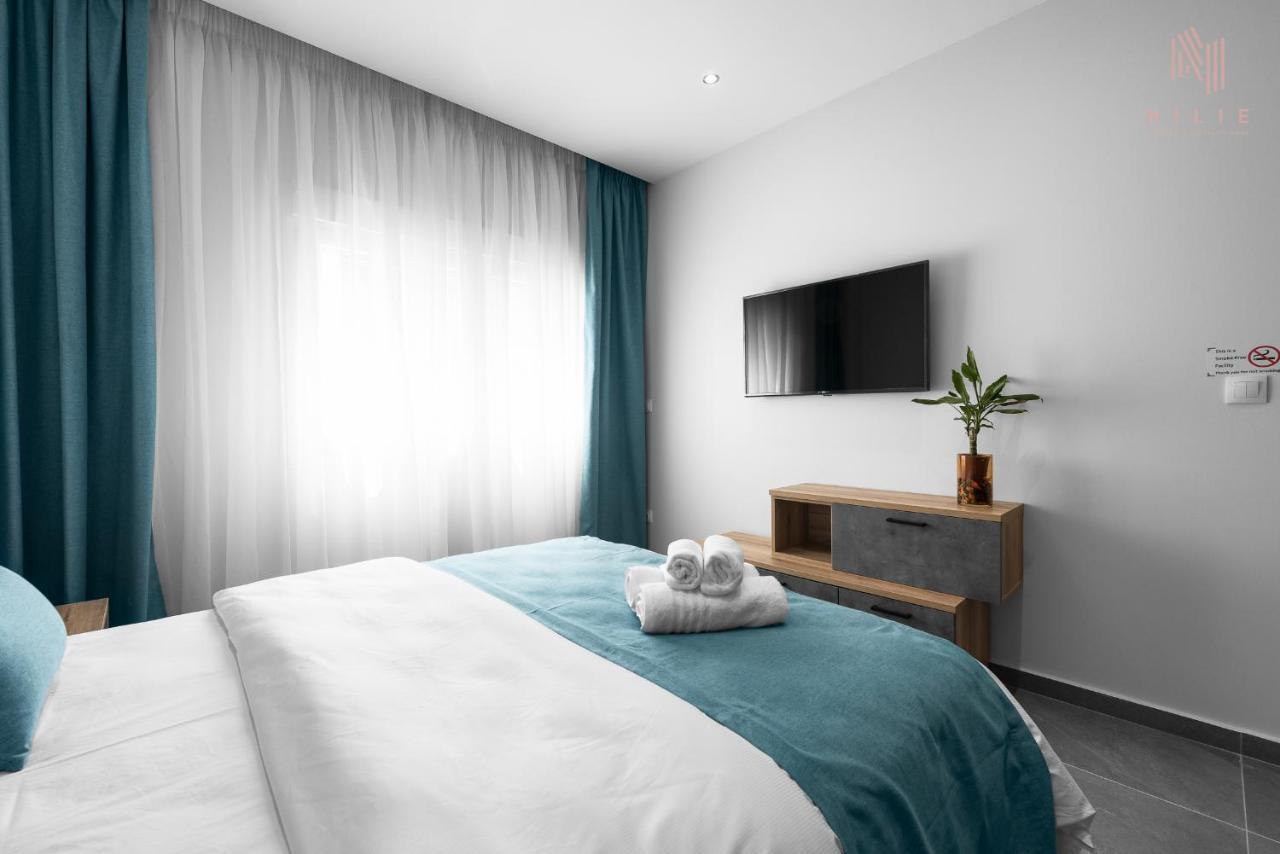Factory Inn, Nilie Hospitality Mgmt テッサロニキ エクステリア 写真