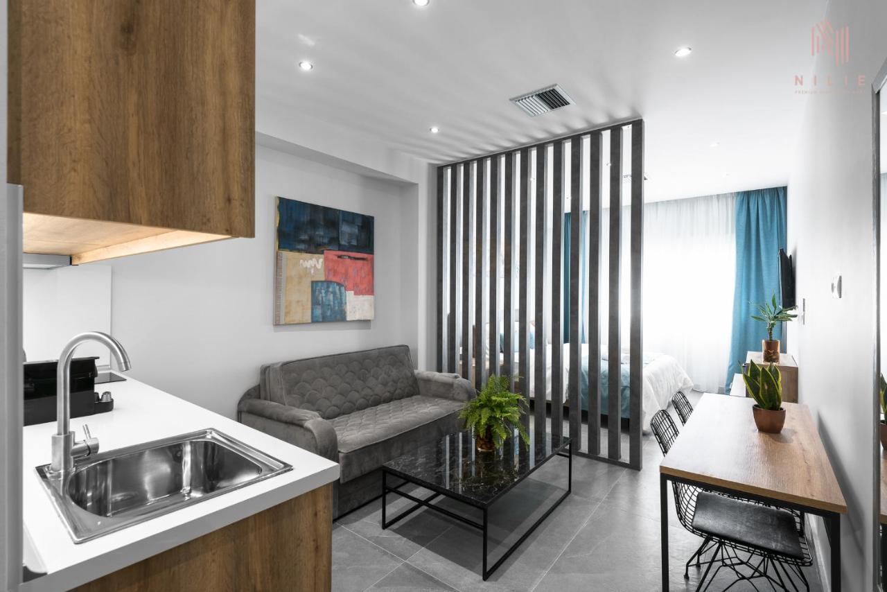 Factory Inn, Nilie Hospitality Mgmt テッサロニキ エクステリア 写真
