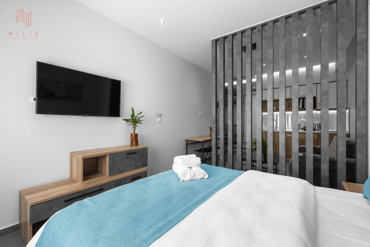 Factory Inn, Nilie Hospitality Mgmt テッサロニキ エクステリア 写真