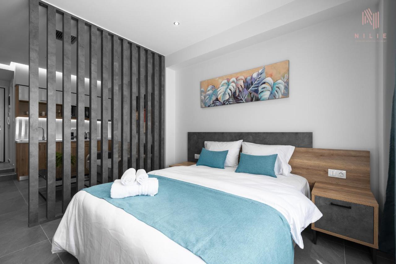 Factory Inn, Nilie Hospitality Mgmt テッサロニキ エクステリア 写真
