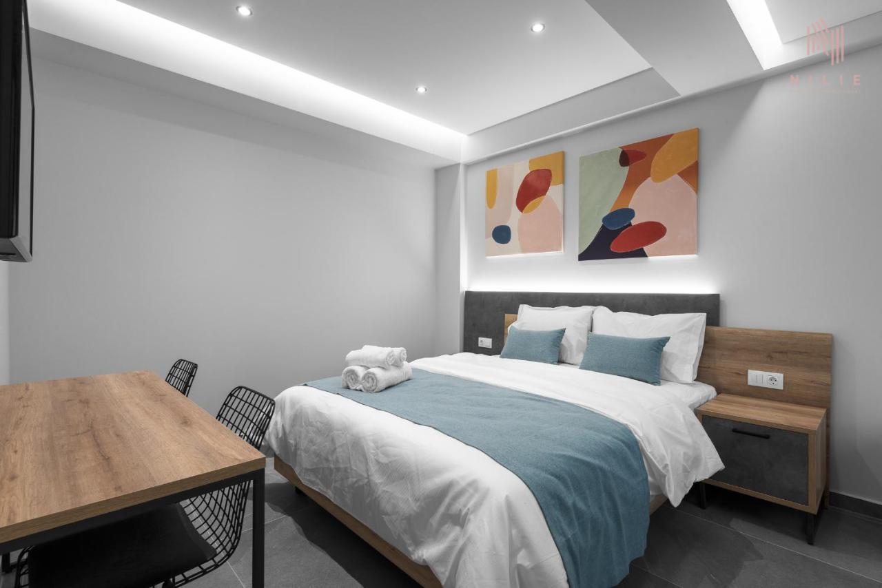 Factory Inn, Nilie Hospitality Mgmt テッサロニキ エクステリア 写真