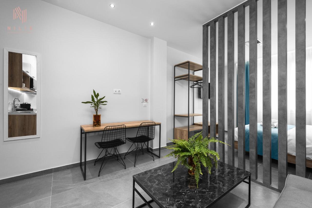 Factory Inn, Nilie Hospitality Mgmt テッサロニキ エクステリア 写真